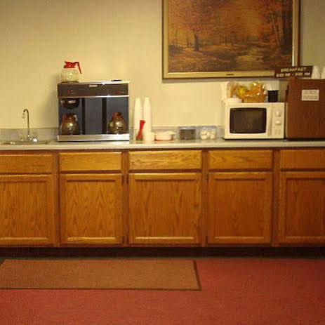 Anderson Chesterfield Travel Inn Daleville Dış mekan fotoğraf